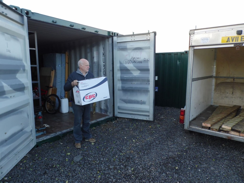 Selfstorage in our secure shipping containers
